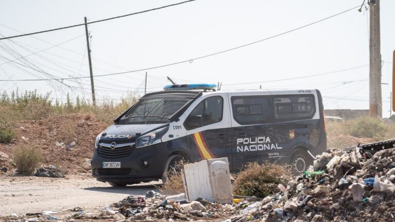 La Policía Nacional entra en Son Banya