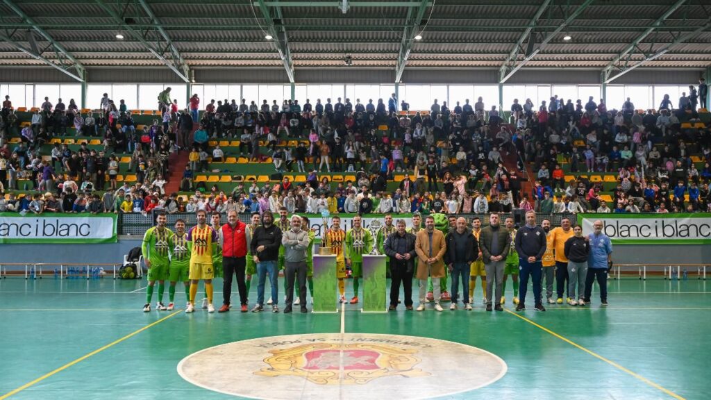 www.mallorcadiario.com fotos 1 485629 illes balears palma futsal on tour by blanc i blanc 1