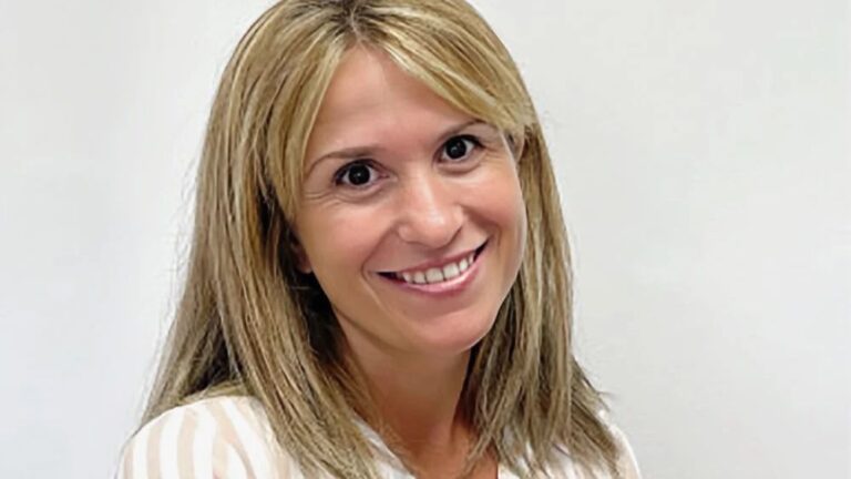 Nuria Gallego Cañellas, directora de Servicios Corporativos de Emaya