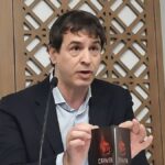 La jueza propone juzgar al hermano de Pedro Sánchez por prevaricación y tráfico de influencias