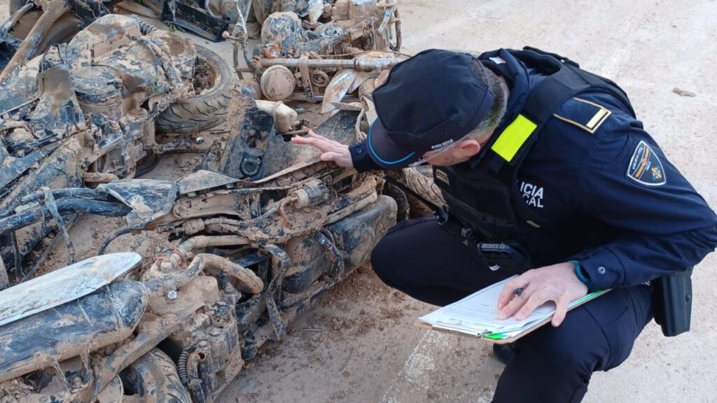 www.mallorcadiario.com fotos 1 485696 policia local inca dana valencia 1