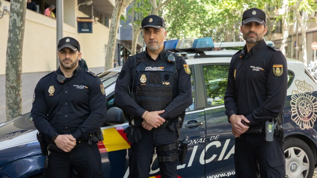 Imagen de archivo: Policías locales de Palma.