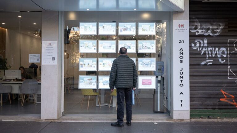 Las compraventas crecen tímidamente en Baleares