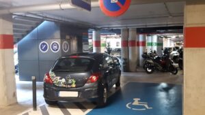 www.mallorcadiario.com fotos 1 485770 vehiculo mal estacionado son espases