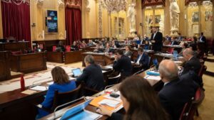 www.mallorcadiario.com fotos 1 485784 parlament 200