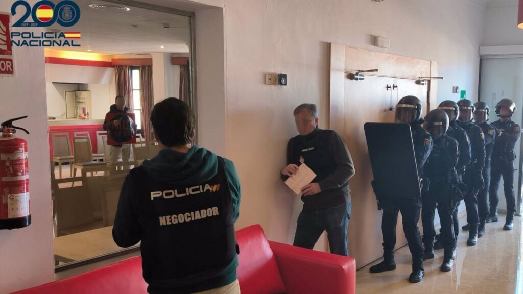 www.mallorcadiario.com fotos 1 486097 simulacro policia nacional