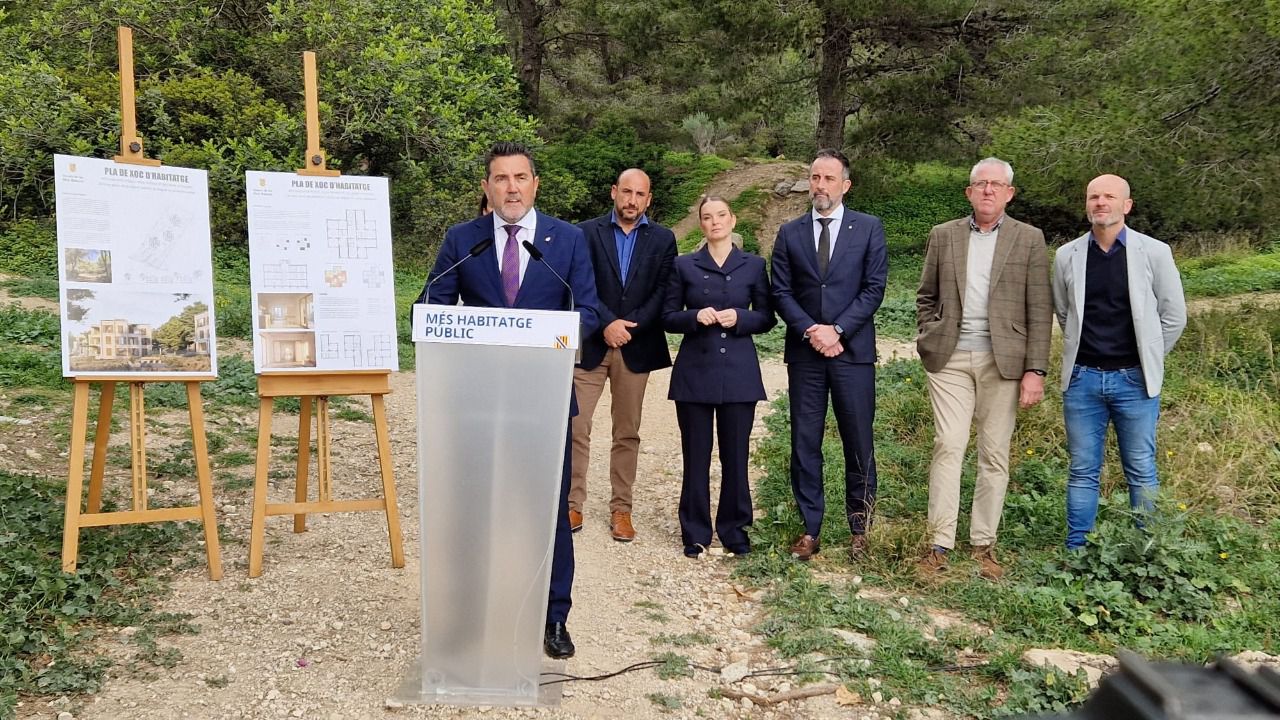 CALVIA 24 VPOs Peguera y cesi&oacute;n de solares para 300