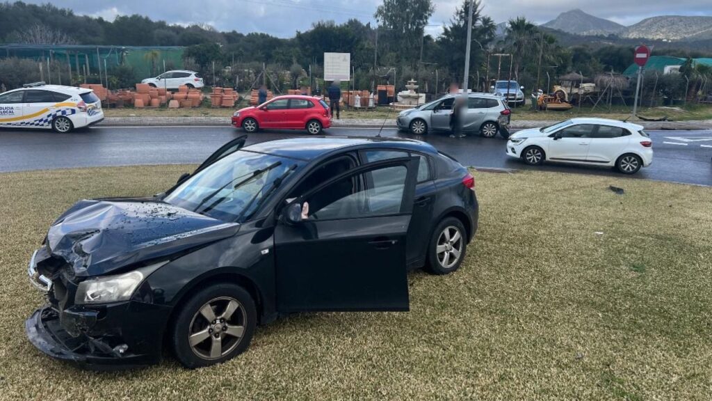 Imagen posterior al choque [Foto: Policía Local de Alcúdia].
