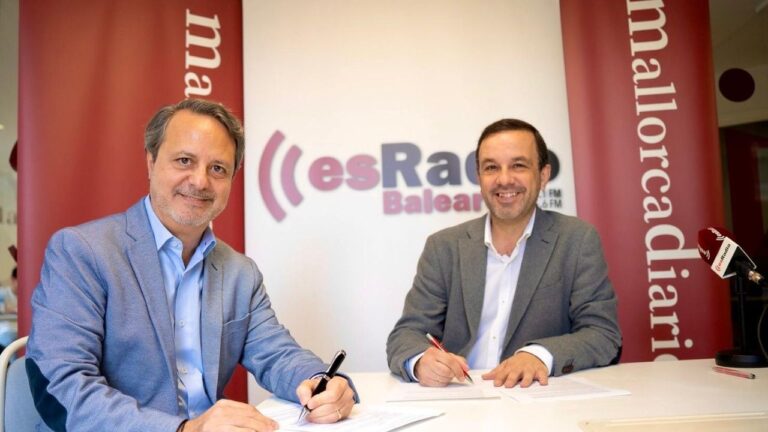 Los directores de mallorcadiario.com y Es Radio Baleares, José María Castro y Gabriel Torrens.