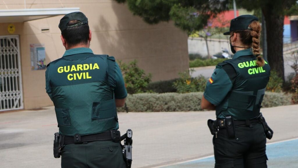www.mallorcadiario.com fotos 1 486196 guardiacivil 1