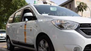 La huelga indefinida del Eurotaxi en Palma dejar&aacute; 36 veh&iacute;culos adaptados sin operar