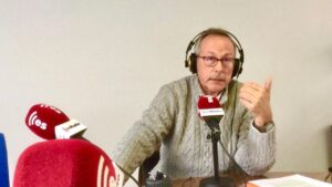 Juli&aacute;n Ru&iacute;z-Bravo es radio