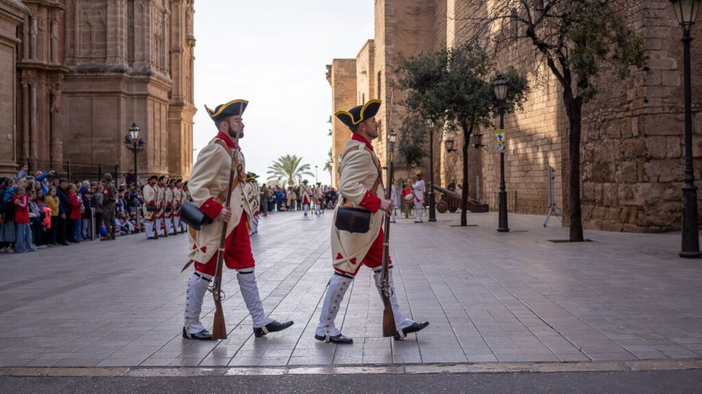 www.mallorcadiario.com fotos 1 486407 cambio de guardia 7