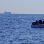 La Guardia Civil intercepta a 17 migrantes magrebíes cerca de Formentera