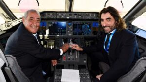 Juan Jos&eacute; Hidalgo (izquierda) y su hijo Javier Hidalgo.