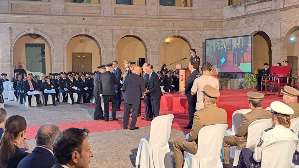 Imagen de galer&iacute;a 1878