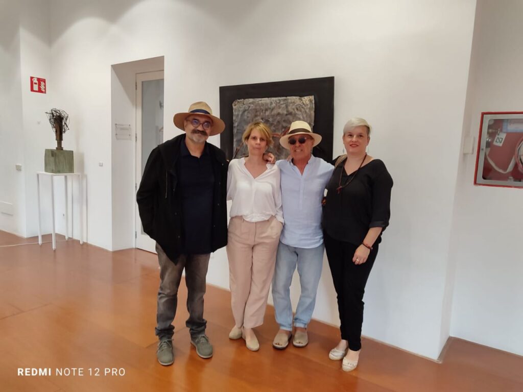 Imagen de galer&iacute;a 1798