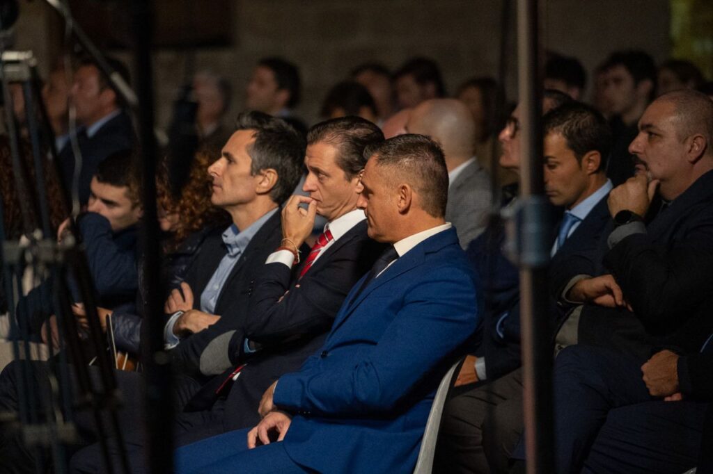 Imagen de galer&iacute;a 1196