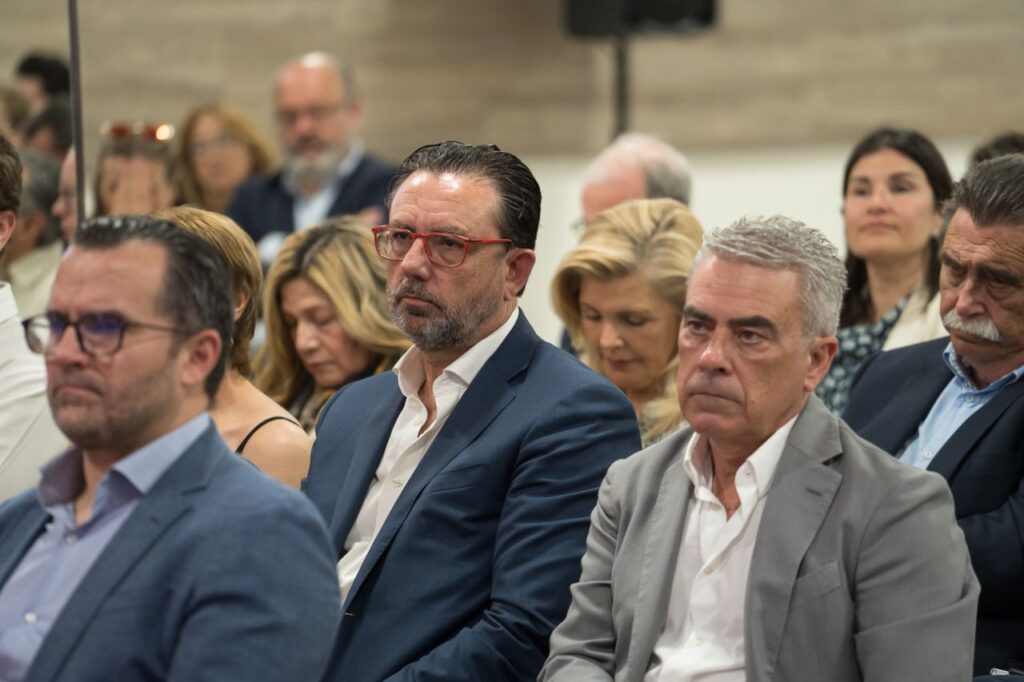 Imagen de galer&iacute;a 1366