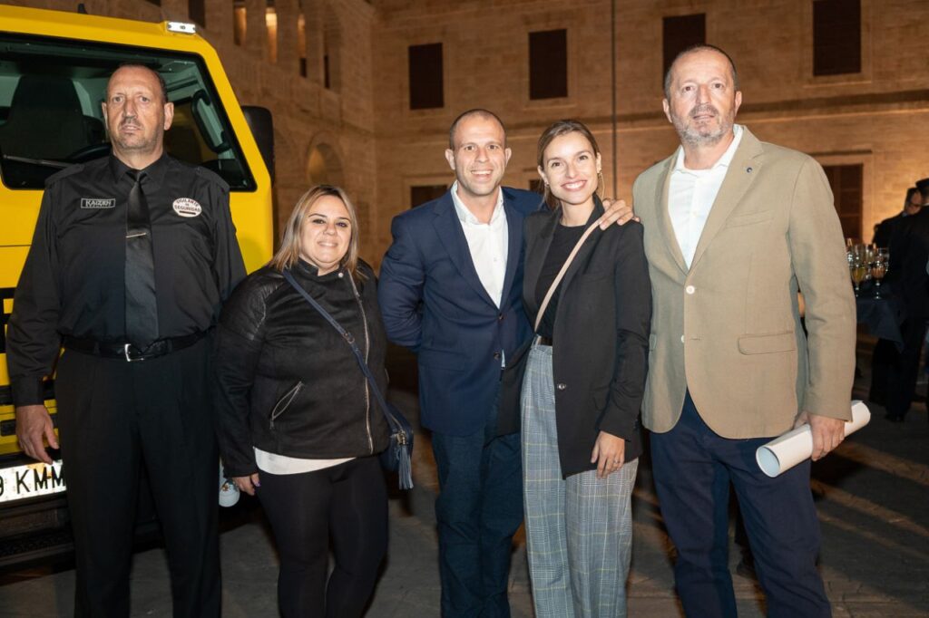 Imagen de galer&iacute;a 1196