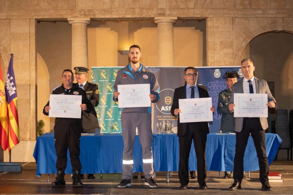 Imagen de galer&iacute;a 1196