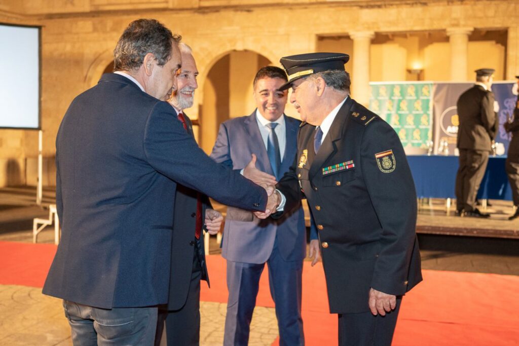 Imagen de galer&iacute;a 1196