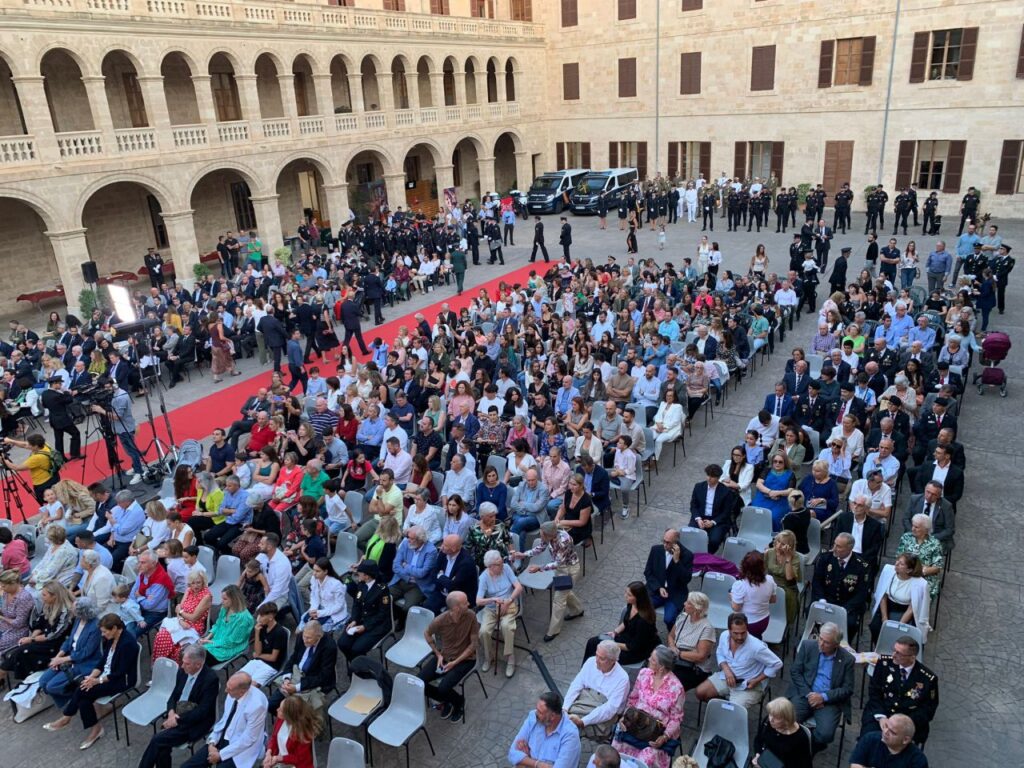 Imagen de galer&iacute;a 1878