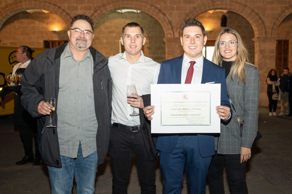 Imagen de galer&iacute;a 1196