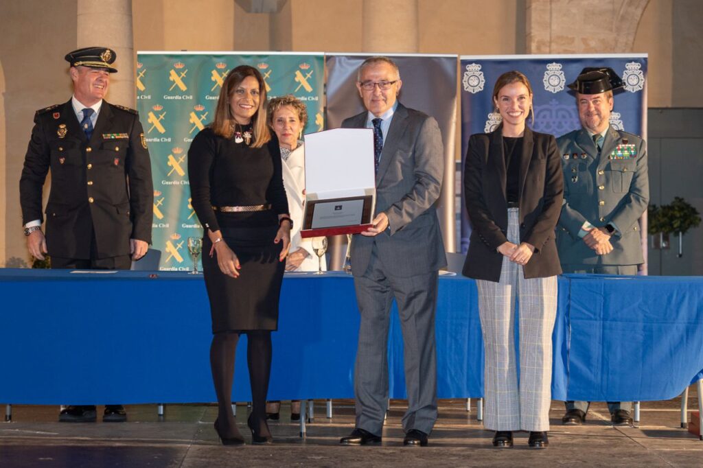 Imagen de galer&iacute;a 1196