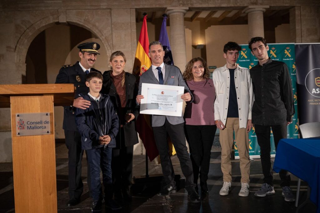 Imagen de galer&iacute;a 1196