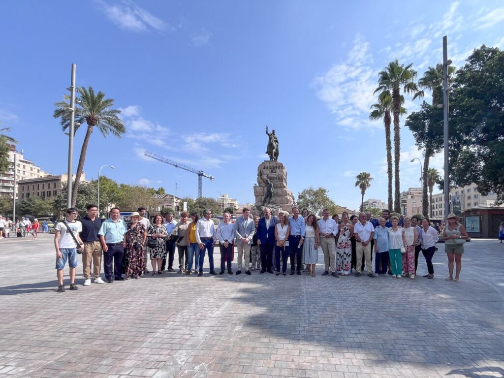 Imagen de galer&iacute;a 1856