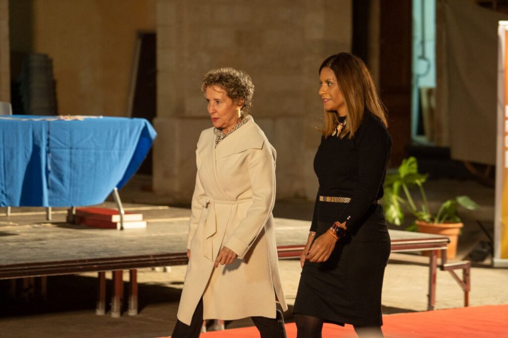 Imagen de galer&iacute;a 1196