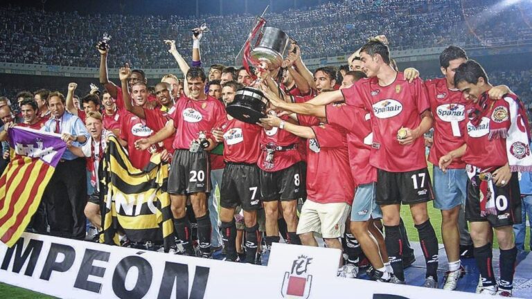 www.mallorcadiario.com fotos 1 486853 mallorca campeon copa 2003