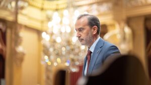 Le Senne, "tranquilo" tras saber que ser&aacute; juzgado por delito de odio: "Estoy centrado en mis responsabilidades"