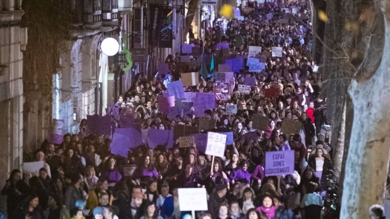 www.mallorcadiario.com fotos 1 486975 marcha 8m