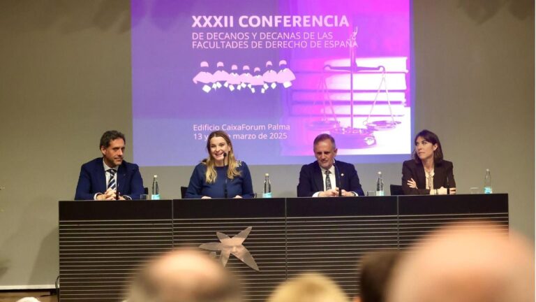 www.mallorcadiario.com fotos 1 487167 conferencia decanos palma marzo 2025