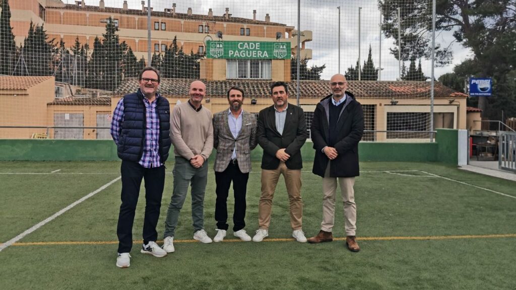 www.mallorcadiario.com fotos 1 487178 mejoras polideportivo peguera 1