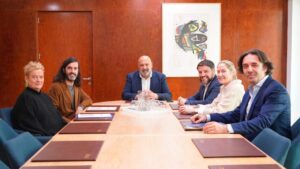 De izquierda a derecha: Bel&eacute;n Polanco, &Oacute;scar Garc&iacute;a Garc&iacute;a, Jaime Mart&iacute;nez, Javi Bonet, Fiona Ferrer y Mika Ferrer.