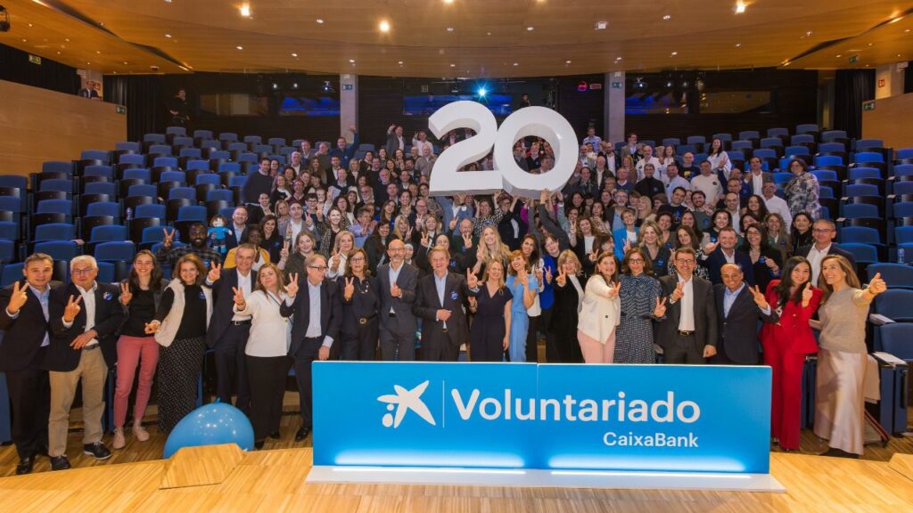 www.mallorcadiario.com fotos 1 487430 voluntariadocaixabank encuentro voluntariado caixabank