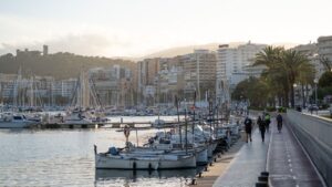 barcos-meteo-sol-paseo-maritimo