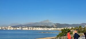 Alarma por una densa humareda en la zona de la antigua cantera de Palma