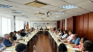 Mesa negociaci&oacute;n convenio hosteler&iacute;a
