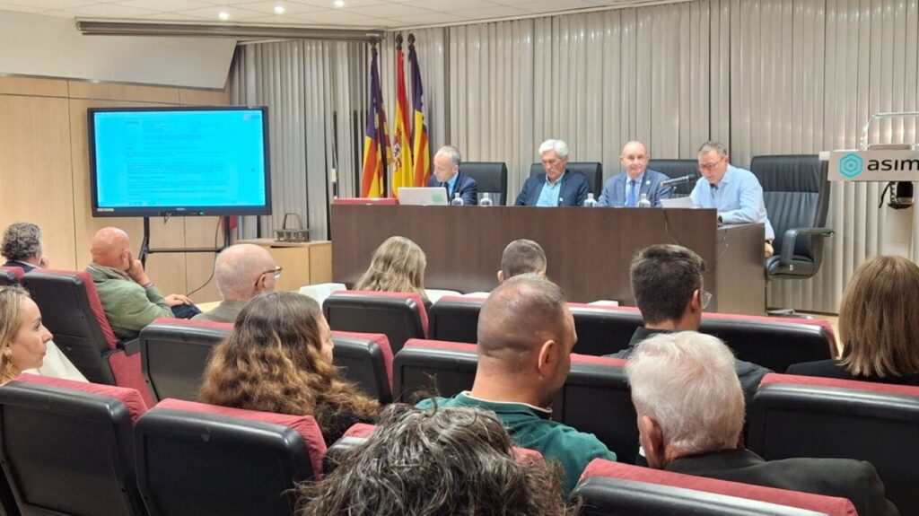 Imagen de la Asamblea Anual de ASIMA, en la que se eligieron a los nuevos miembros de la Junta
