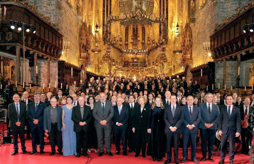 La reina Sofia durante el concierto de Semana Santa en la Catedral en beneficio de Projecte Home Balears