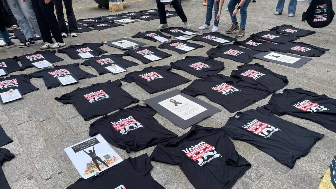 Seguimiento total de las educadoras a la huelga de las ‘escoletes’ y desafío a los servicios mínimos