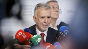 &Aacute;ngel V&iacute;ctor Torres