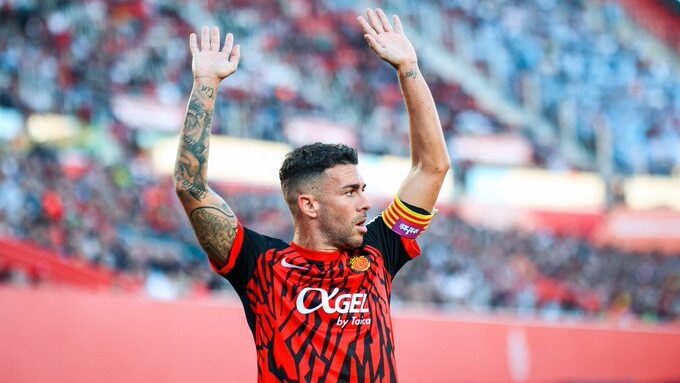 El Mallorca actúa con contundencia: suspende de empleo y sueldo y retira la capitanía a Dani Rodríguez