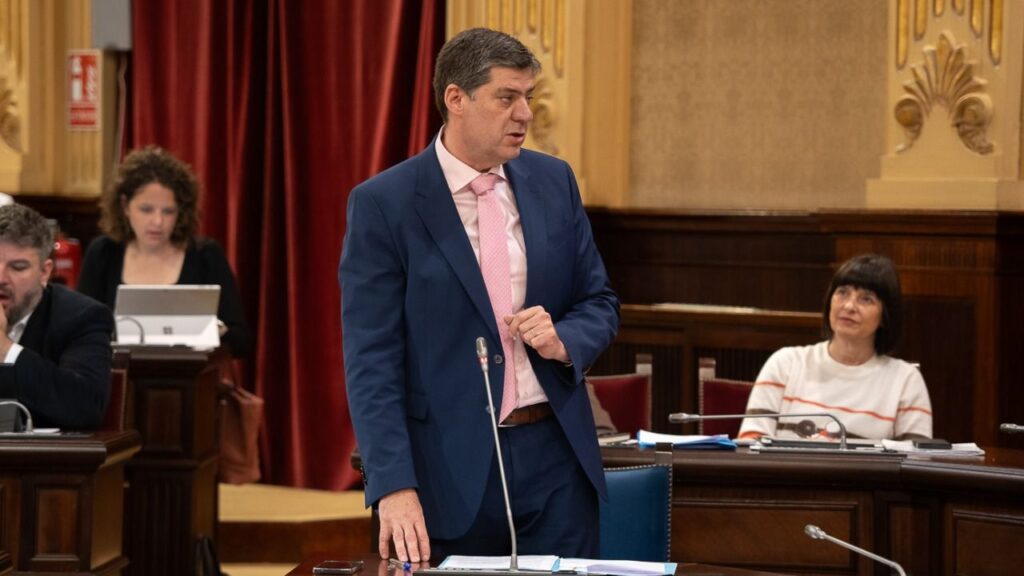 www.mallorcadiario.com fotos 1 487815 parlament 1 abril 91