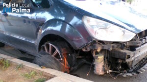 Detenido un conductor borracho por provocar un accidente y rechazar la prueba de alcoholemia