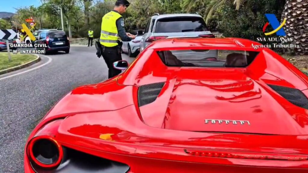 Multas y coches inmovilizados: así es el control a vehículos con matrícula extranjera en Baleares